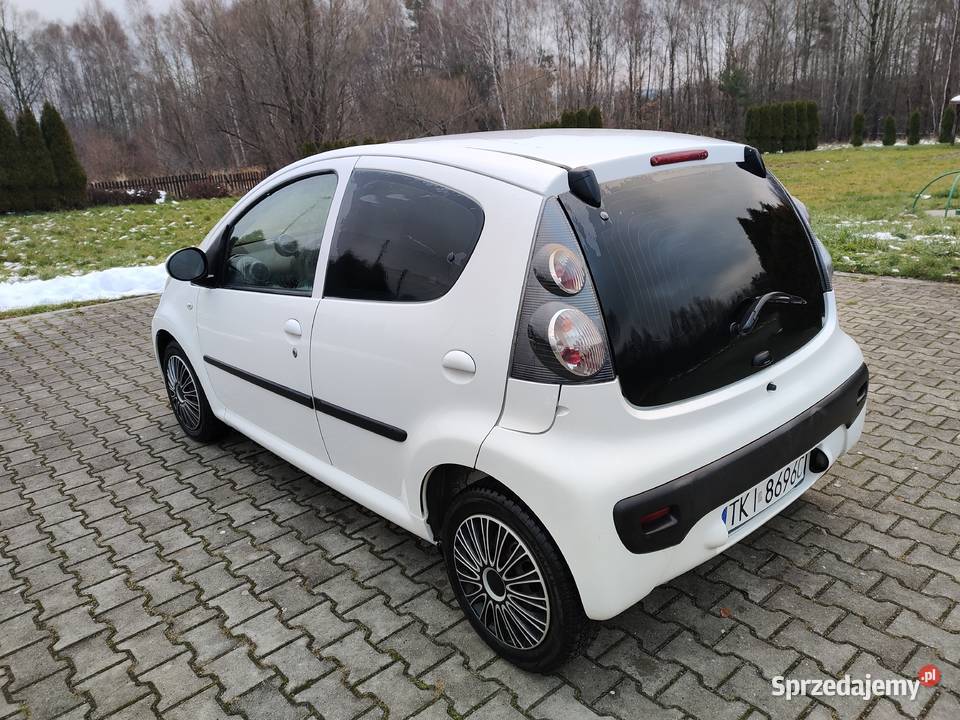 Citroen C1 10 benzynaklimatyzacja 4 drzwi centralny zamek C1 Smyków sprzedam