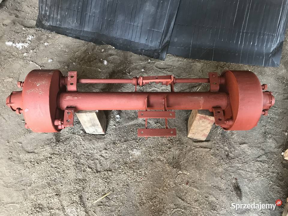 Oś do rozrzutnika plus koło felga