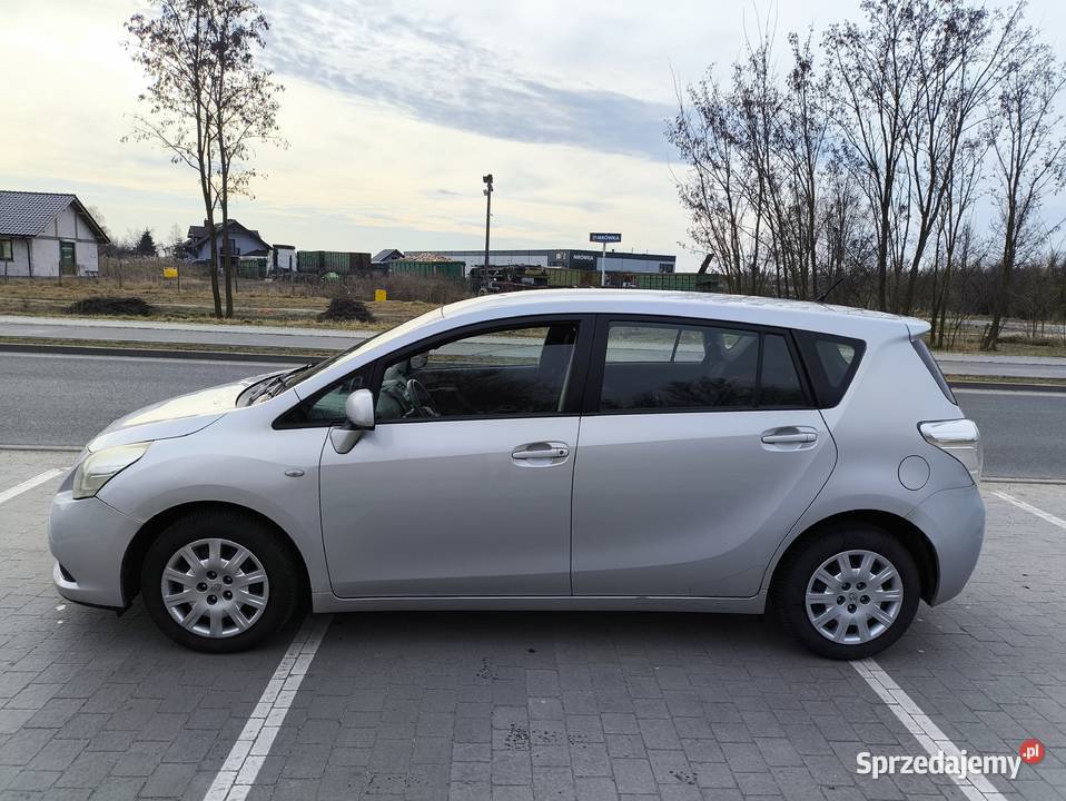 Toyota Verso 20 126 2009r długie opłaty lubuskie Drezdenko