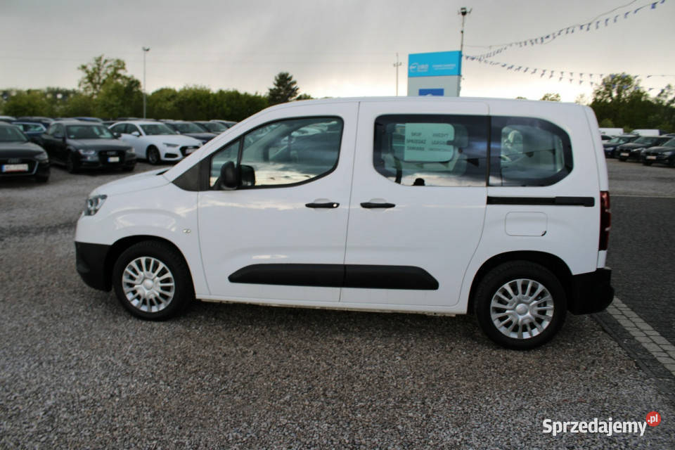 Toyota ProAce City Salon Polska netto 38 943 PLN 127000km Warszawa