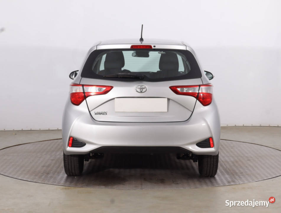 Toyota Yaris 15 Dual VVTi ESP Yaris Piaseczno