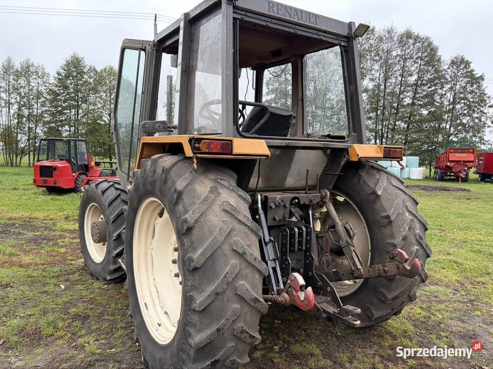 Renault 10314 traktor ciągnik rolniczy 4x4 Napęd 4x4 Renault