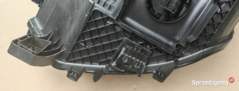 2GV941060A VW TROC II LAMPA PRZEDNIA PRAWA IQ prawe Rożnów