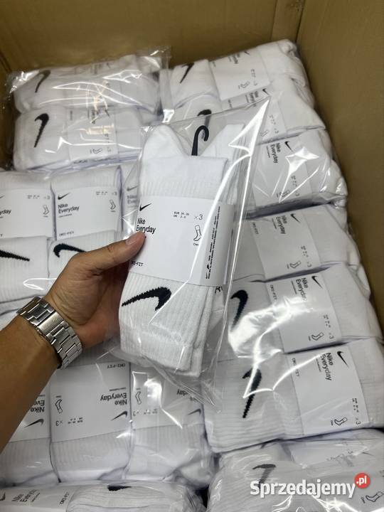 Nike Wysokie Białe Skarpety 3 pak Opole