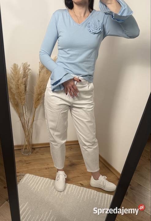 Cytrynowa żółta bluzka z długim rękawem i Ostrzeszów