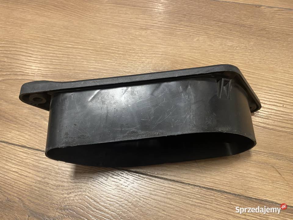 Wlot powietrza ST fiat 126 Oryginalny prawy śląskie