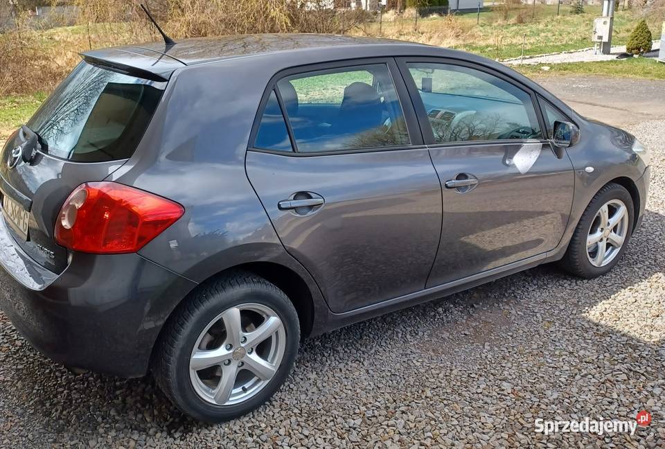 Toyota Auris 20 D4D Kielce sprzedam