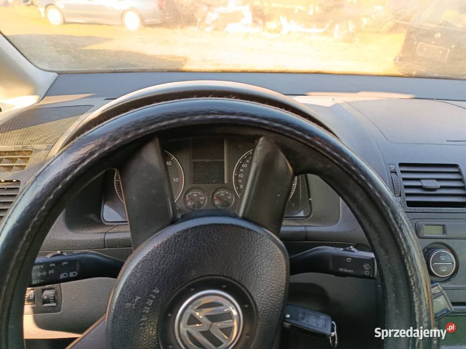 Volkswagen Touran 19 TDI 2005 r dawca części Szklarka Myślniewska