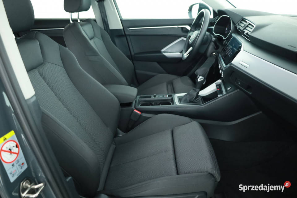Audi Q3 35 TFSI asystent pasa ruchu Piaseczno