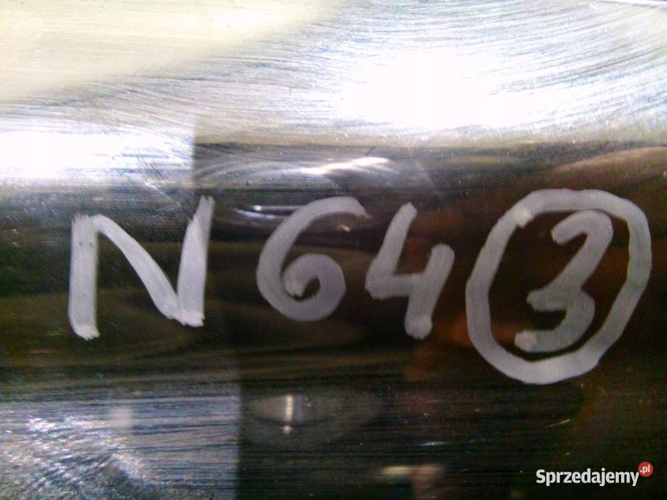 MITSUBISHI L200 07r ramka chromowa lampy lewej Kielce