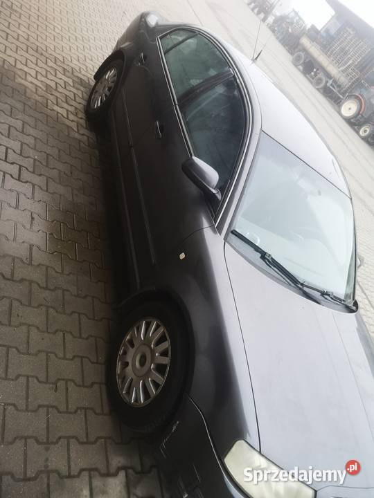 Skoda superb I 19 130 awx 330 diesel Superb Sieradz