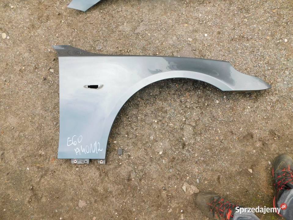 BMW E60 5 błotnik A40112 WYSYŁKA Pozostałe Żory