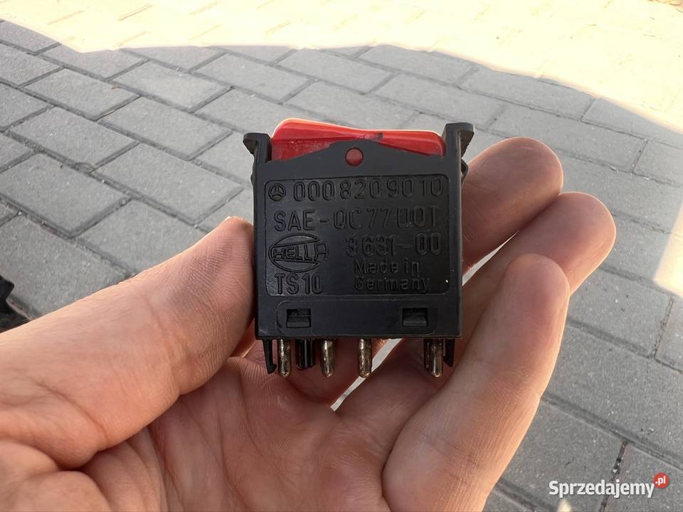 Przełącznik Włącznik Awaryjnych Mercedes W123 osobowe Kielce