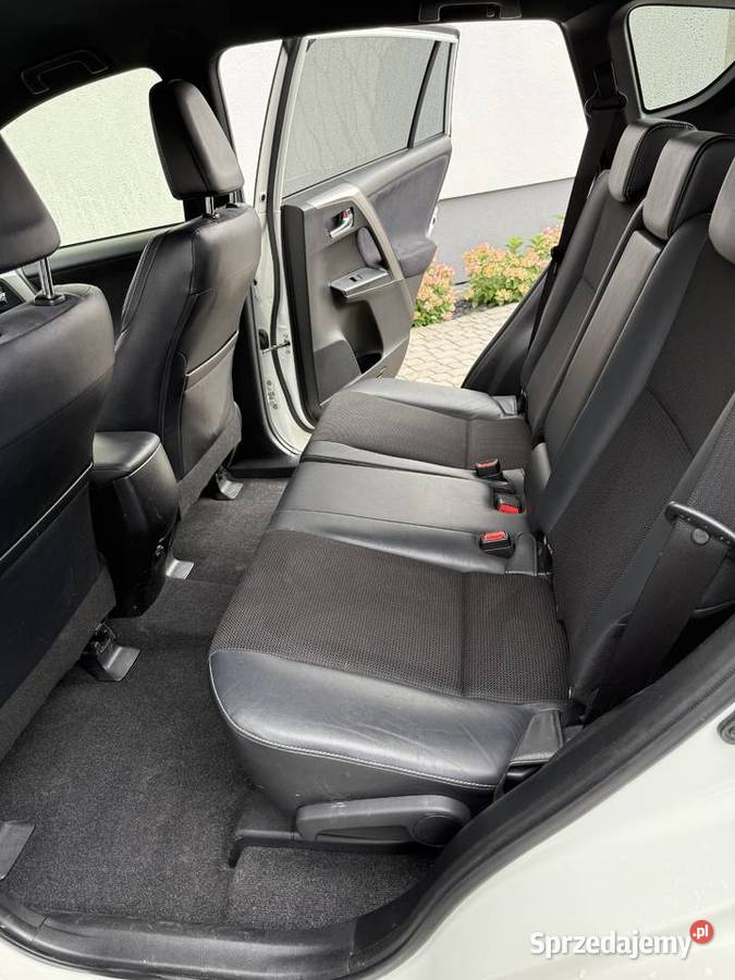Toyota RAV4 20 D4D 143 2016 Biała perła 177 RAV4 Racibórz
