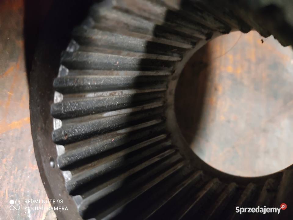 Wał i ramiona podnośnika ursus c 385