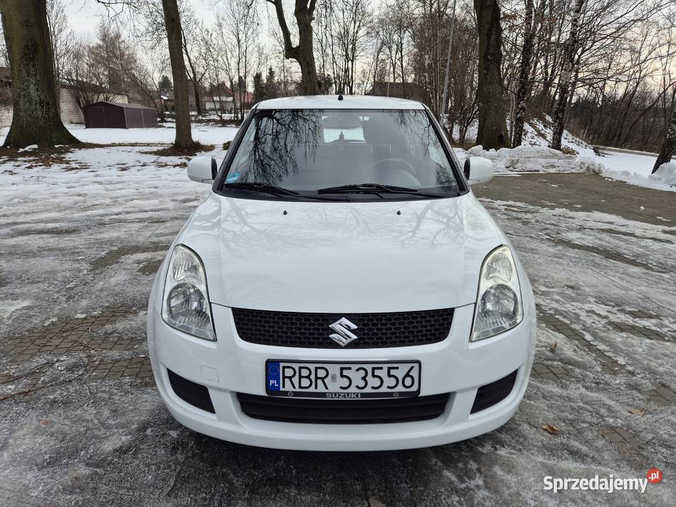 SUZUKI SWIFT 13 Benzyna 2009 sprowadzone z sprowadzony podkarpackie Haczów