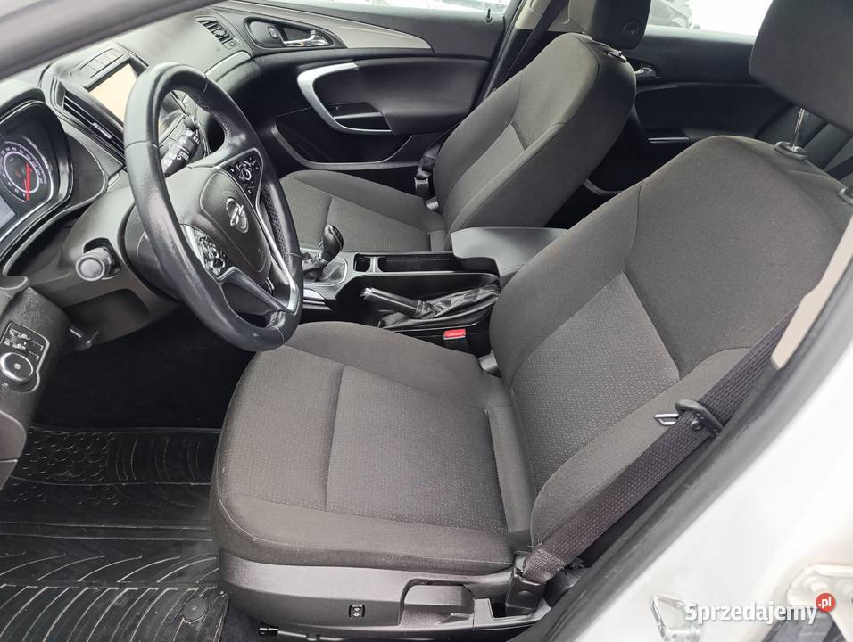 Opel Insignia 14 benzyna 2016r serwis