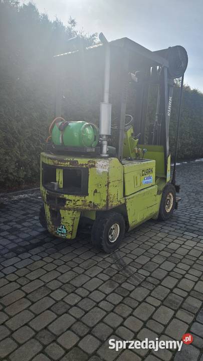 Wózek widłowy Clark GPM 15 15t gaz Łopuszno
