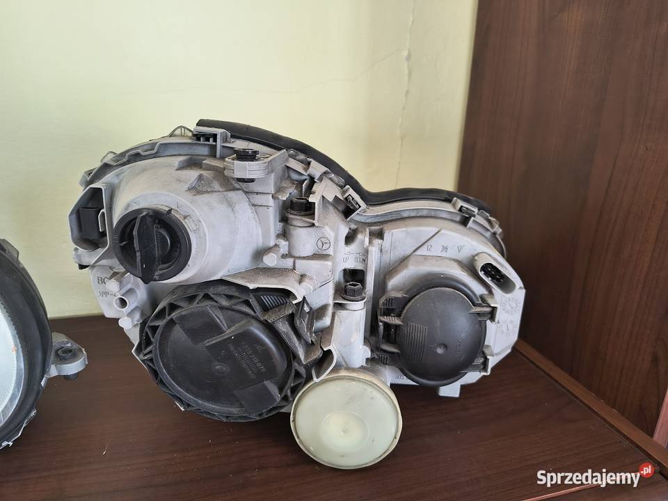 Reflektory Mercedes W203 cklasa Bosch Opatowiec sprzedam