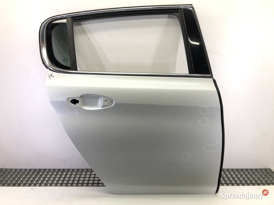 DRZWI PRAWY TYŁ PEUGEOT 308 II Hatchback 1321 sprzedam