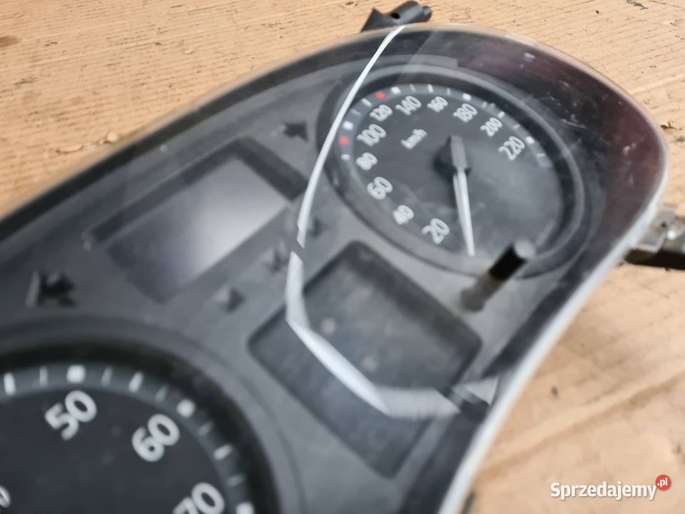 Renault Clio 2 lift licznik zegary 15 dci Legnica