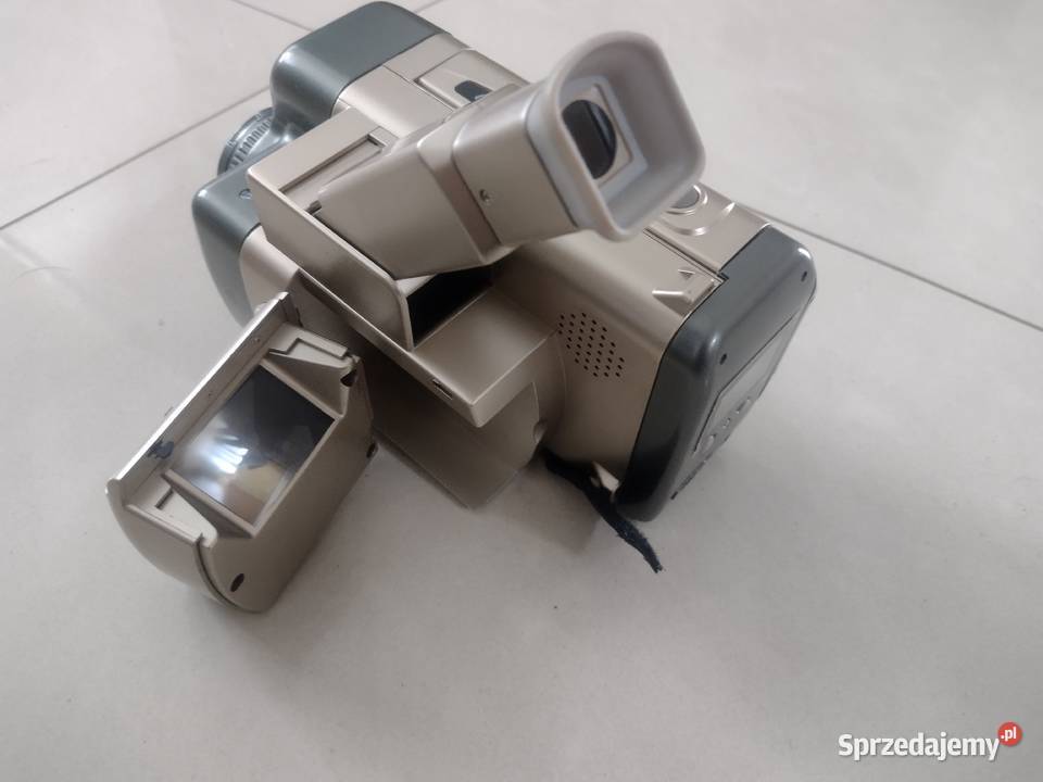 Aparat fotograficzny z magnetofonem Pruszcz Gdański