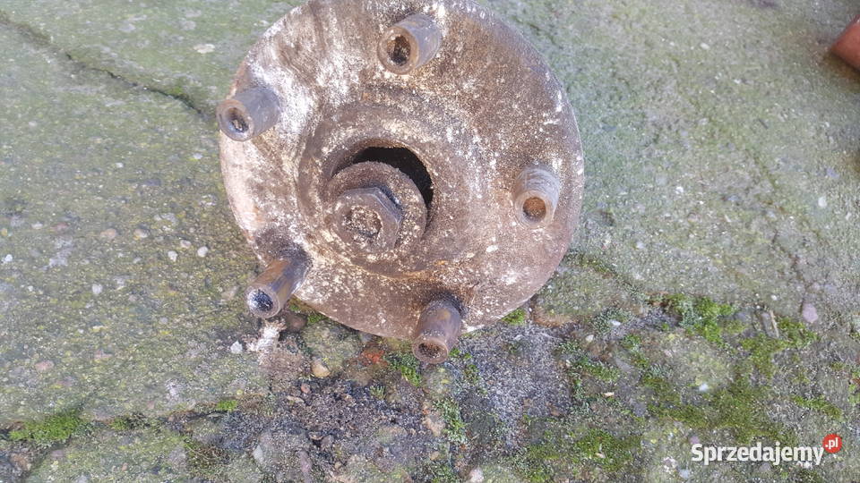 Piasta koła przedniego 6otw C328 Rydzyna