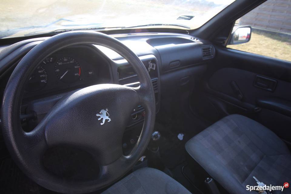 Peugeot 106 2000 r czarny diesel ekonomiczny małopolskie Bibice