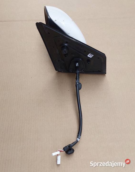 Toyota Yaris 23r LUSTERKO ZEWNETRZNE LEWE PRZOD Rok produkcji 2023 Oleśnica