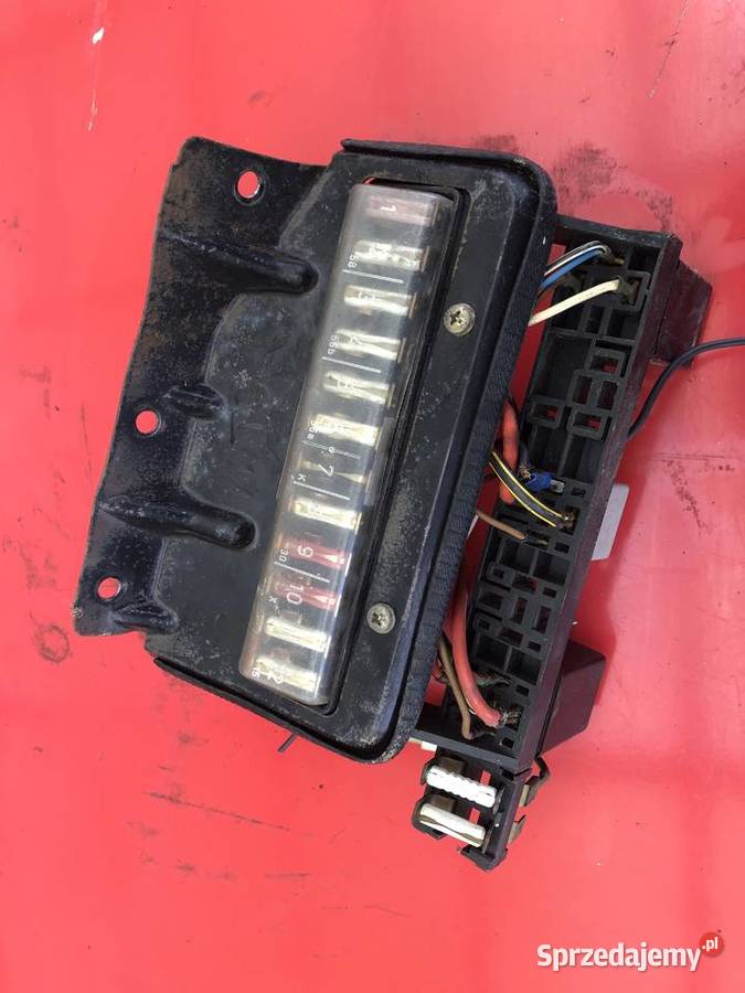 Skrzynka bezpieczników VW T3 osobowe Układ elektryczny Darłowo