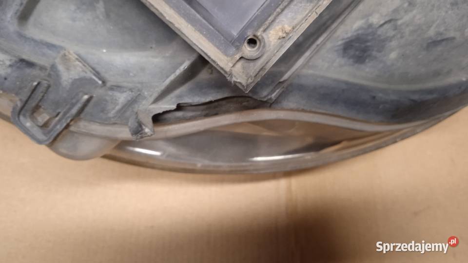 PEUGEOT 607 LAMPA PRZÓD PRAWA XENON EU wielkopolskie Zbierkowo sprzedam