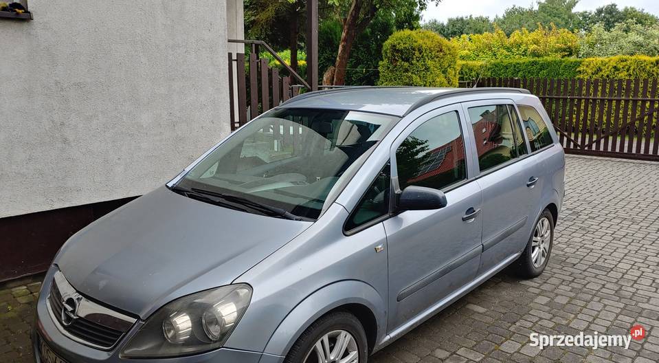 Opel zafira 19 cdti srebrny 2006 wysprzęglik do Samochody osobowe małopolskie Oświęcim