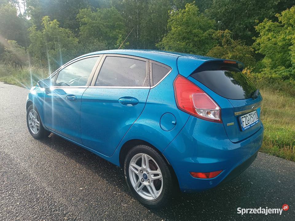 Ford Fiesta 10 125 2014 r podgrzewane fotele Fiesta Żagań