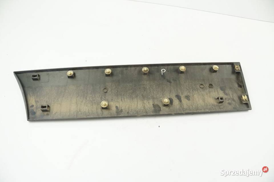 A9066900500 CRAFTER 906 LISTWA BOCZNA PRAWA Lipno