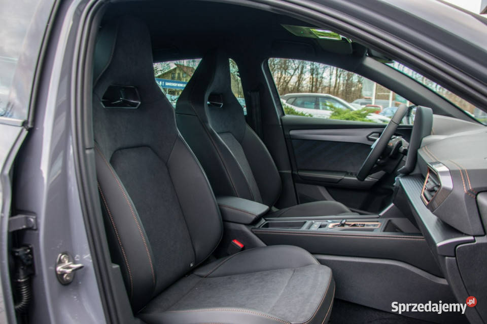 Cupra Leon 15 eTSI 150 DSG Dostępny ręki Łódź