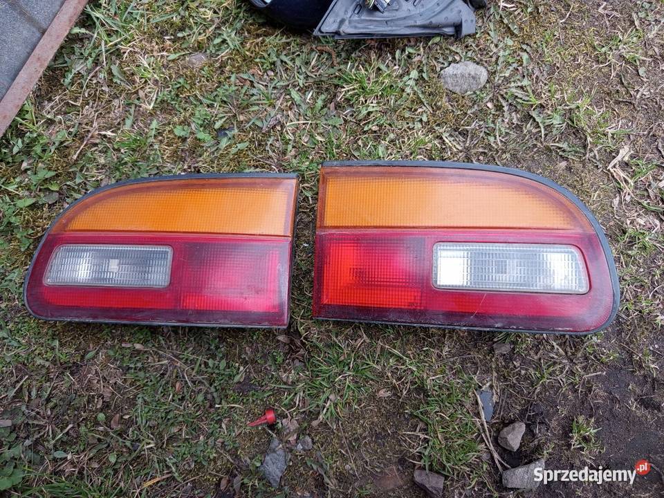 Lampy lewy prawy Tył Mitsubishi Delica 22687009 osobowe Zgierz
