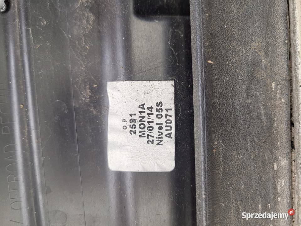 LISTWA DRZWI PRAWY PRZÓD AUDI Q3 LY9K 8U0853960D śląskie Przystajń
