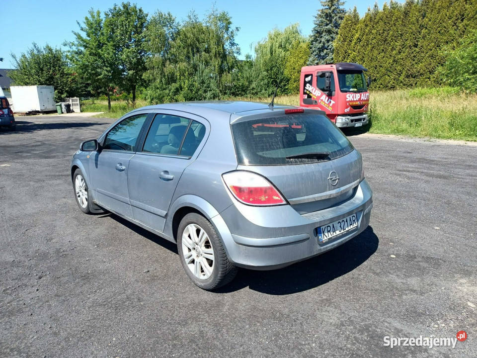 Opel Astra Opel Astra 17CDTI 101 04r H 20042014