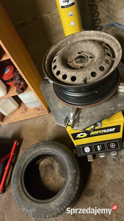 Wyważarka i montażownica Tuchlino