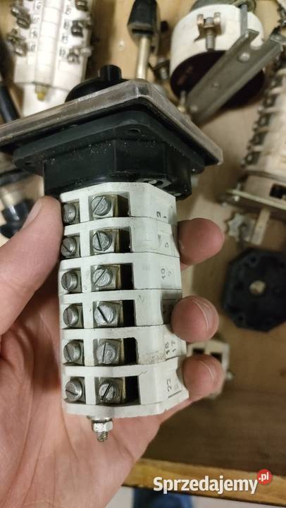 Łącznik przełącznik wyłącznik warstwowy ŁK 15