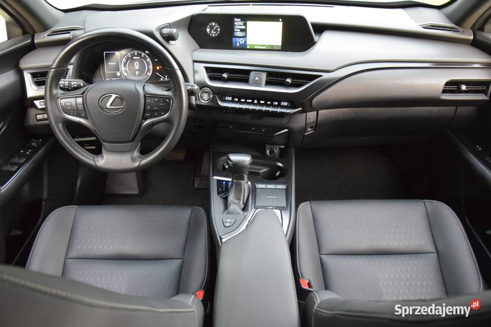 LEXUS UX SALON Serwis ASo Bezwypadkowy nieuszkodzony Zielona Góra