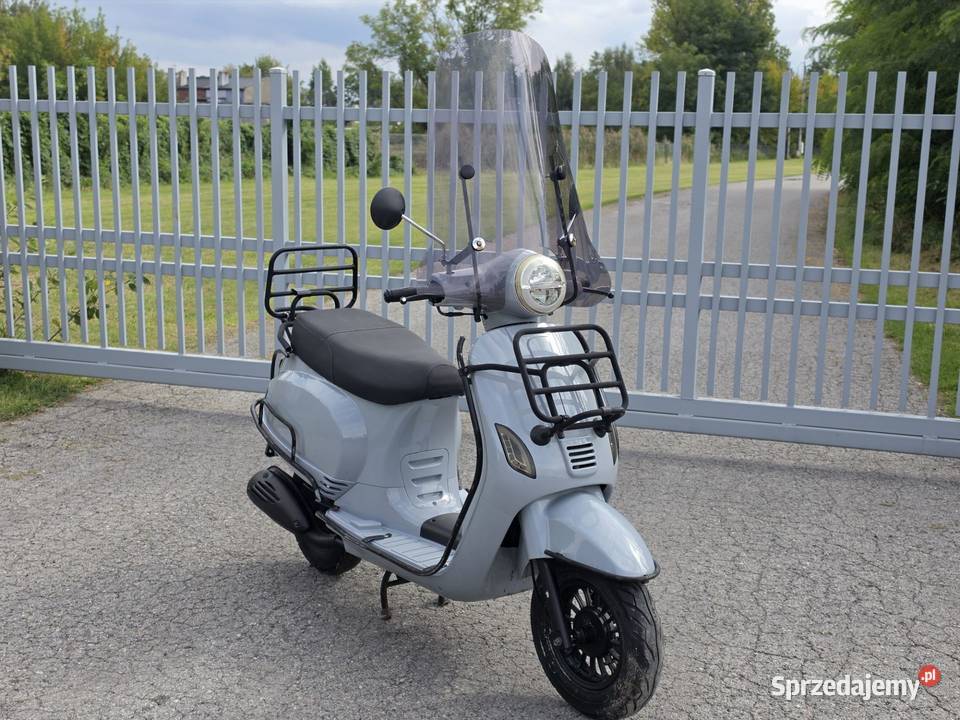 Skuter AGM VX50 w stylu retro Vespa sprzedam