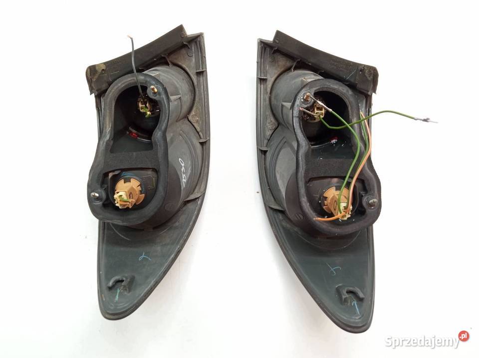 LAMPA TYŁ KOMPLET KOMBI Mazda 6 I 20022008