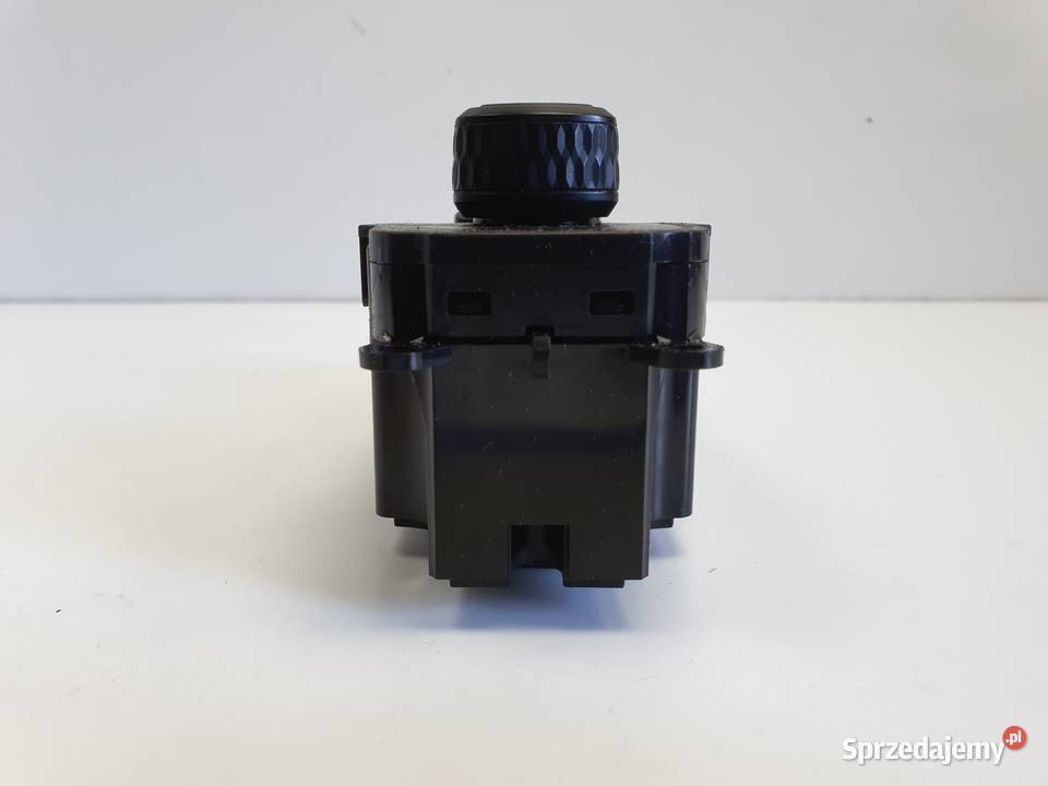 Volvo XC60 II S60 V60 II WŁĄCZNIK PRZEŁĄCZNIK Chełm sprzedam