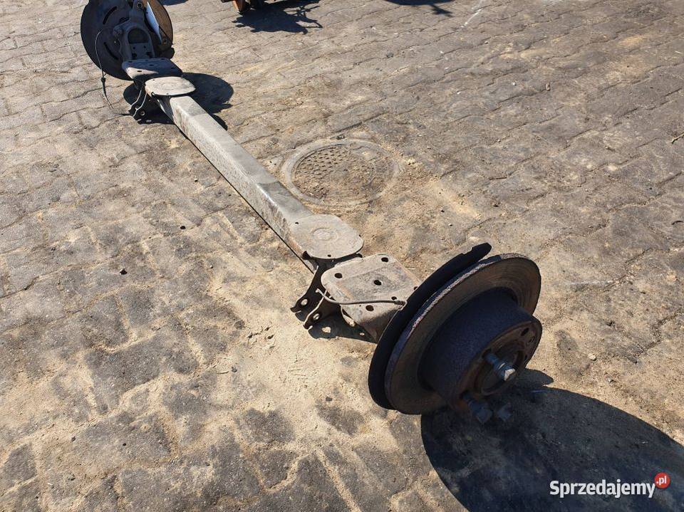 BELKA SANKI TYŁ RENAULT MASTER III Lipno