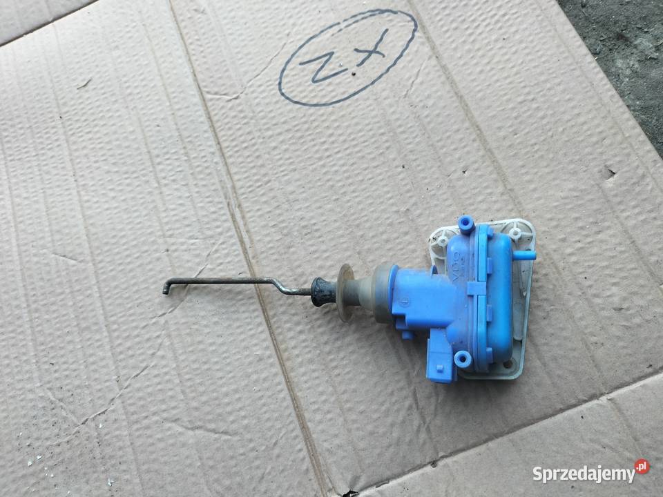 SIŁOWNIK CENTRALNEGO ZAMKA AUDI 80 B4 80B4 Kamień-Kolonia sprzedam