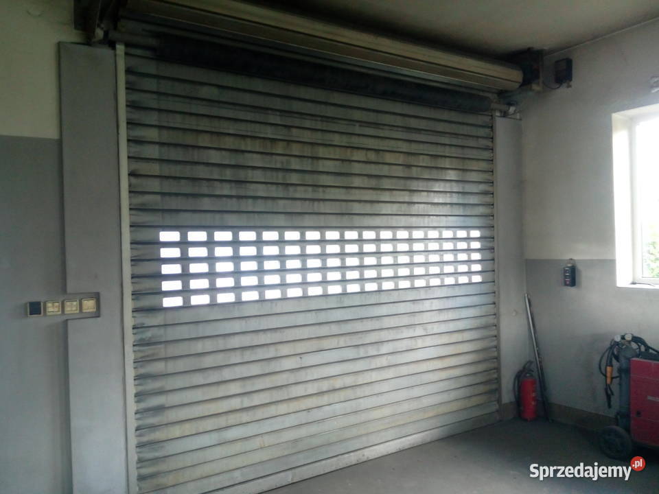 Brama garażowa przemysłowa Wadowice