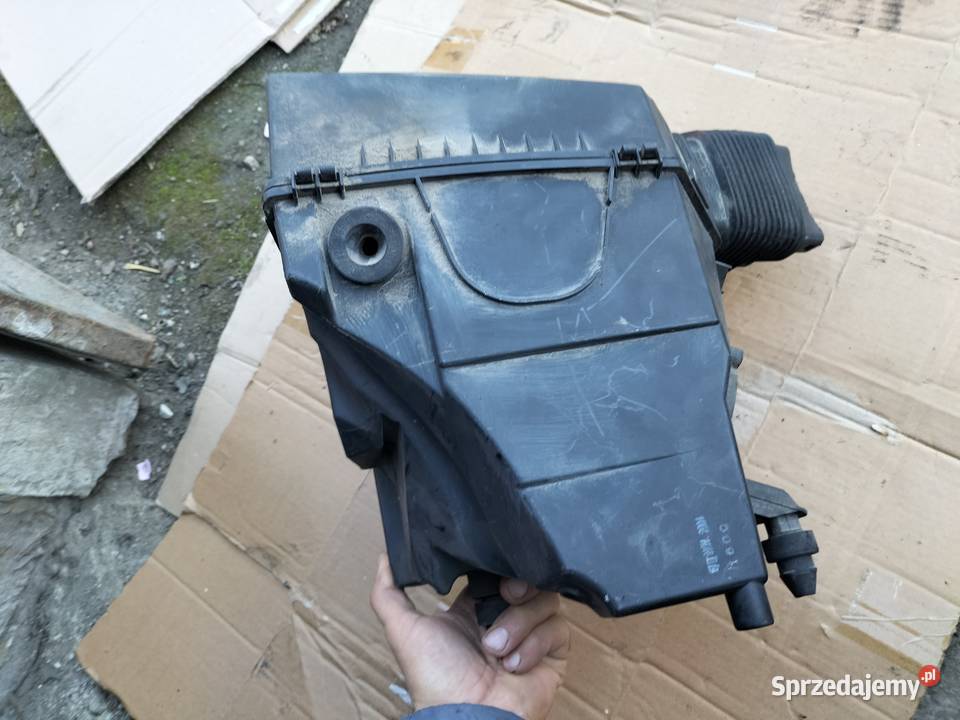 AUDI A6C6 A6 C6 OBUDOWA FILTRA POWIETRZA DOLOT Kamień-Kolonia