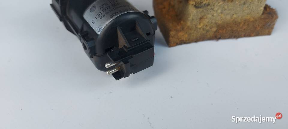 Czujnik temperatury mercedes w124 0008301908 Rok produkcji 1993 Zbąszyń
