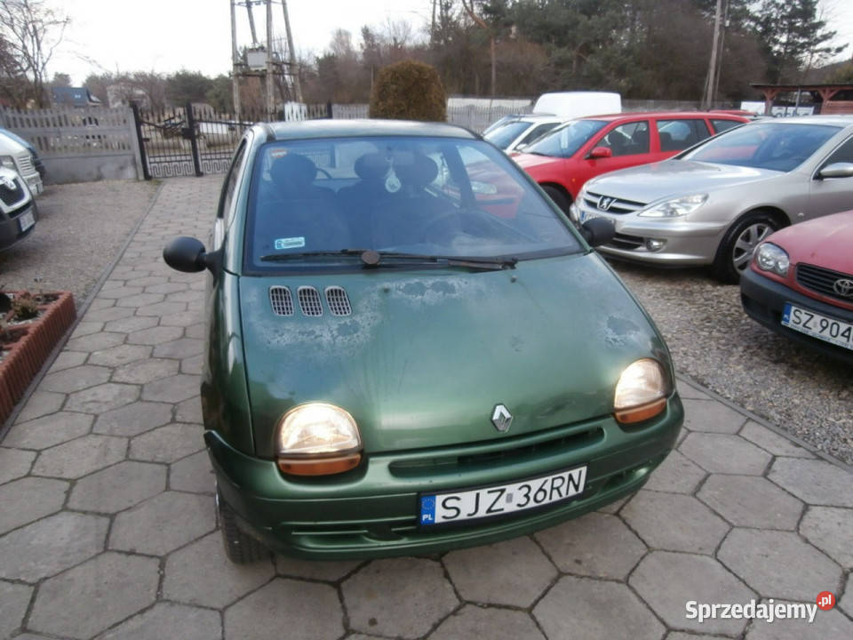Renault Twingo sprzedam renault twingo 11 nieuszkodzony Dobieszowice sprzedam